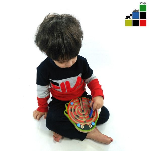 ماز مغناطیسی چوبی